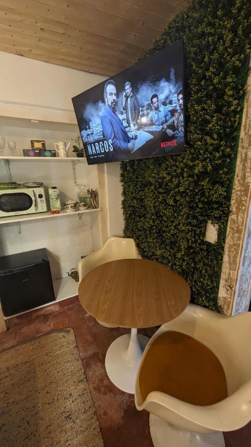 Tiny Smart Home, Private Garden & Outside Jacuzzi. Center Sintra! Dış mekan fotoğraf
